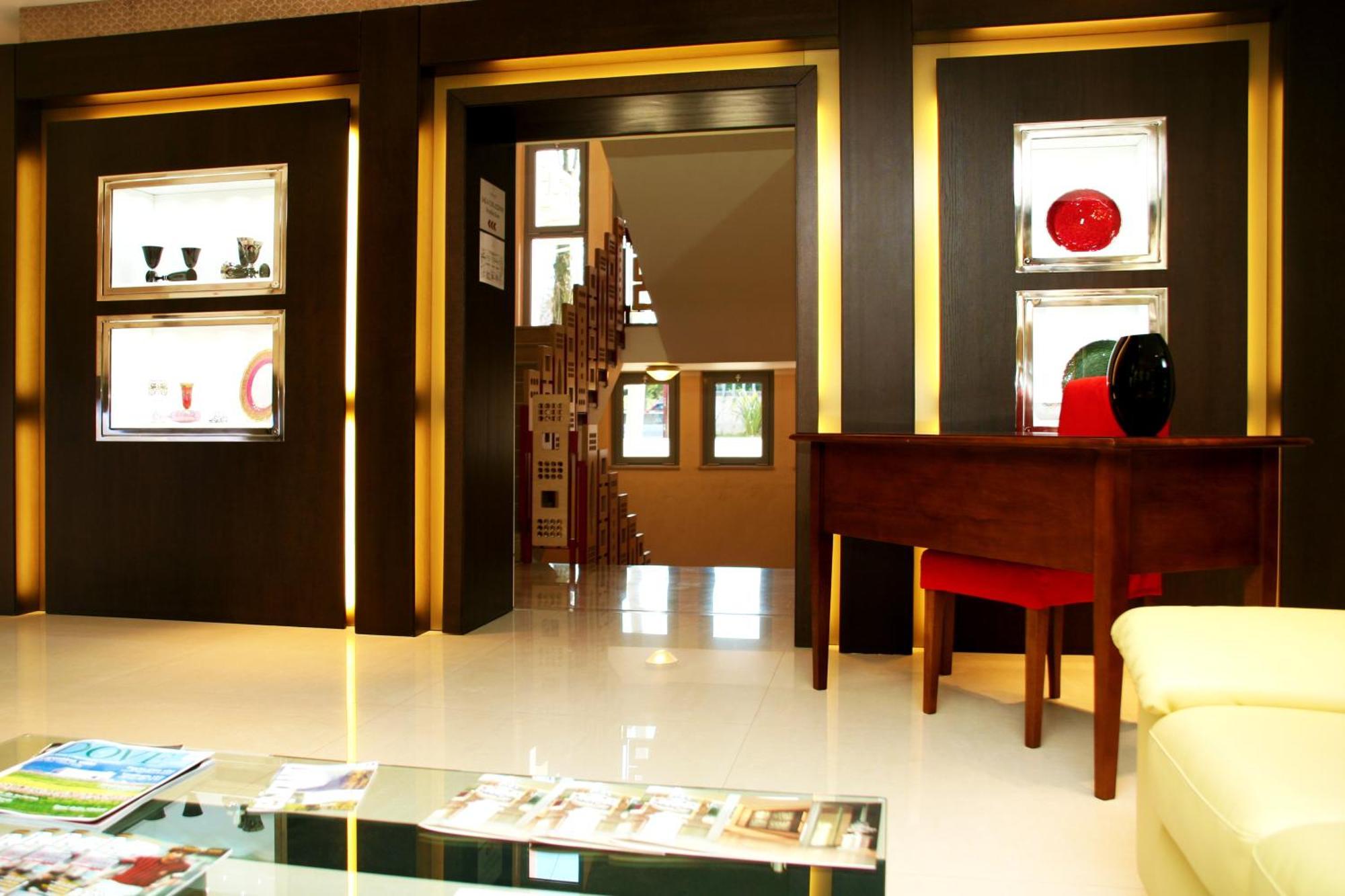 Residence Diamanterosso Terni Exterior foto