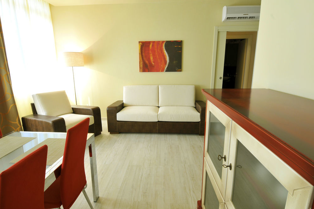 Residence Diamanterosso Terni Exterior foto
